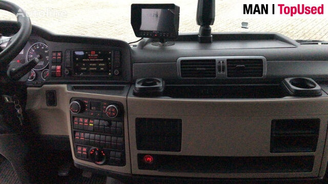 Влекач MAN TGX 18.500 4X2 BLS: снимка 9