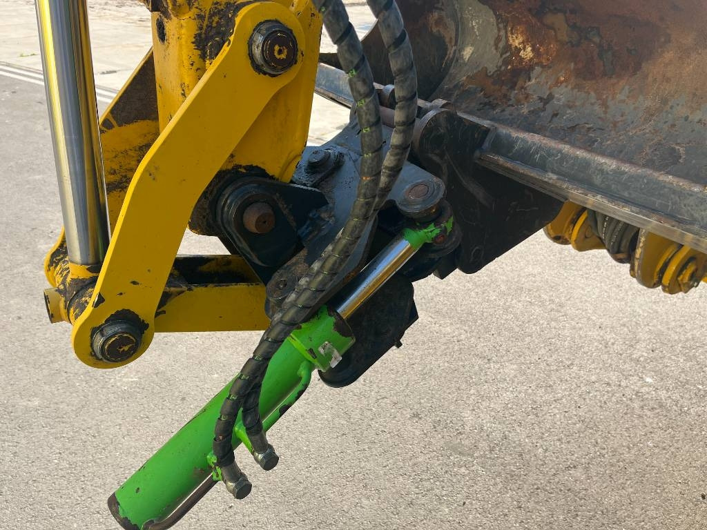 Komatsu WB 97 S-8 - Багер-товарач: снимка 5 Komatsu WB 97 S-8 - Багер-товарач: снимка 5