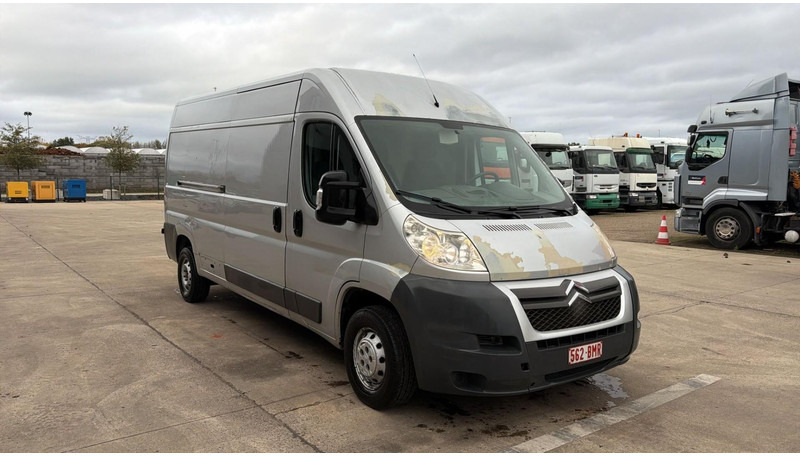Citroën Jumper (3.0L / BELGIAN VAN / GOOD CONDITION / EURO 4 / 3 SEATS / L3H2 / AIRCO) - Товарен бус: снимка 3 Citroën Jumper (3.0L / BELGIAN VAN / GOOD CONDITION / EURO 4 / 3 SEATS / L3H2 / AIRCO) - Товарен бус: снимка 3