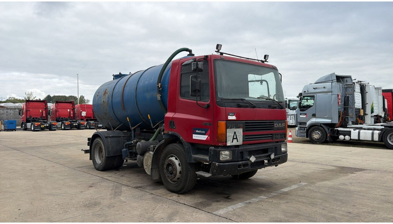 DAF 75 ATI 270 (10500 L / MANUAL PUMP / MANUAL GEARBOX / STEEL SUSP. / LAMES / POMPE MANUELLE) - Каналопочистваща машина: снимка 2 DAF 75 ATI 270 (10500 L / MANUAL PUMP / MANUAL GEARBOX / STEEL SUSP. / LAMES / POMPE MANUELLE) - Каналопочистваща машина: снимка 2