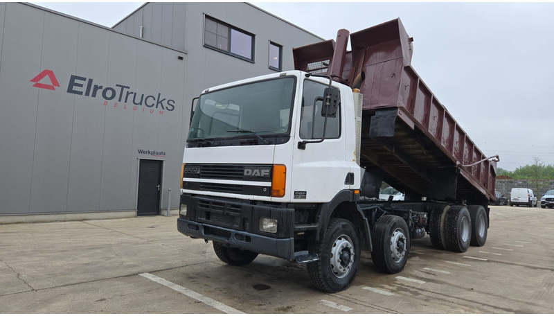 DAF 85 CF 340 (EURO 2 / MANUAL PUMP / STEEL SUSP. / POSSIBLE AS CHASSIS / 8X4) - Самосвал камион: снимка 1 DAF 85 CF 340 (EURO 2 / MANUAL PUMP / STEEL SUSP. / POSSIBLE AS CHASSIS / 8X4) - Самосвал камион: снимка 1