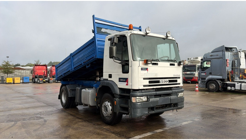 Iveco Eurotech 190 E 34 (POMPE MANUELLE / BOITE MANUELLE / MANUAL PUMP / FULL STEEL SUSP. / LAMES) - Самосвал камион: снимка 2 Iveco Eurotech 190 E 34 (POMPE MANUELLE / BOITE MANUELLE / MANUAL PUMP / FULL STEEL SUSP. / LAMES) - Самосвал камион: снимка 2