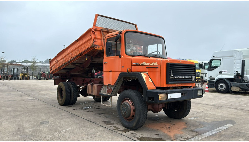 Iveco Magirus 160 - 15 (GRAND PONT / LAMES / 4X4) - Самосвал камион: снимка 4 Iveco Magirus 160 - 15 (GRAND PONT / LAMES / 4X4) - Самосвал камион: снимка 4