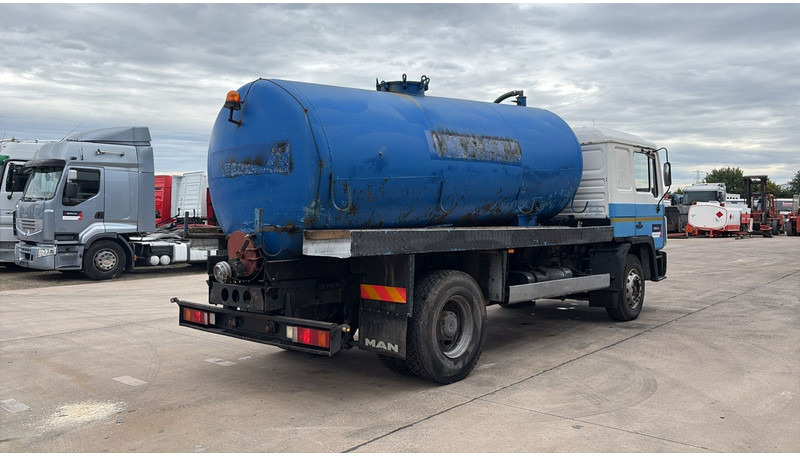 MAN 18.232 (MANUAL PUMP / POMPE MANUELLE / 11.000L) - Каналопочистваща машина: снимка 5 MAN 18.232 (MANUAL PUMP / POMPE MANUELLE / 11.000L) - Каналопочистваща машина: снимка 5