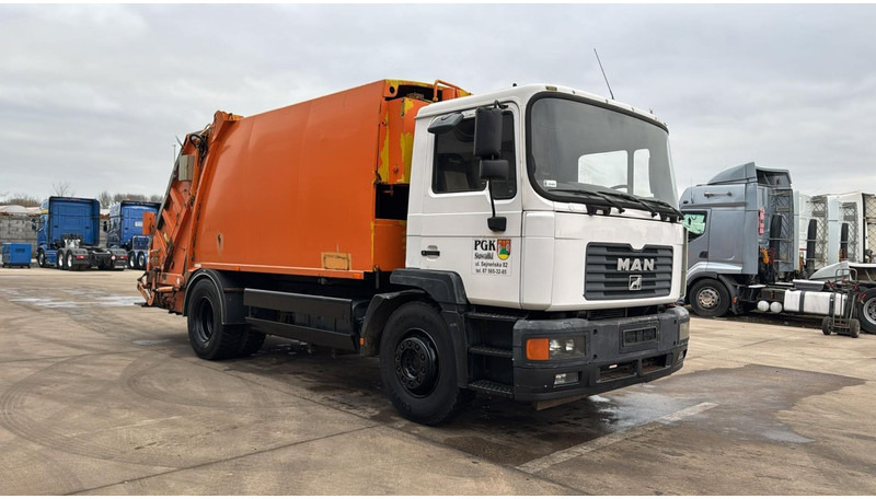 MAN 18.285 (GARBAGE TRUCK / TOP CONDITION / 6 CYLINDER / MANUAL GEARBOX) - Боклукчийска кола: снимка 3 MAN 18.285 (GARBAGE TRUCK / TOP CONDITION / 6 CYLINDER / MANUAL GEARBOX) - Боклукчийска кола: снимка 3