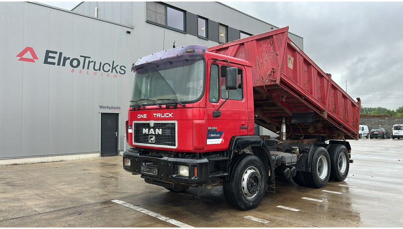 MAN 26.403 (STEEL SUSPENSION / VERY CLEAN / 6 CYLINDER / BIG AXLE / EURO 2) - Самосвал камион: снимка 1 MAN 26.403 (STEEL SUSPENSION / VERY CLEAN / 6 CYLINDER / BIG AXLE / EURO 2) - Самосвал камион: снимка 1