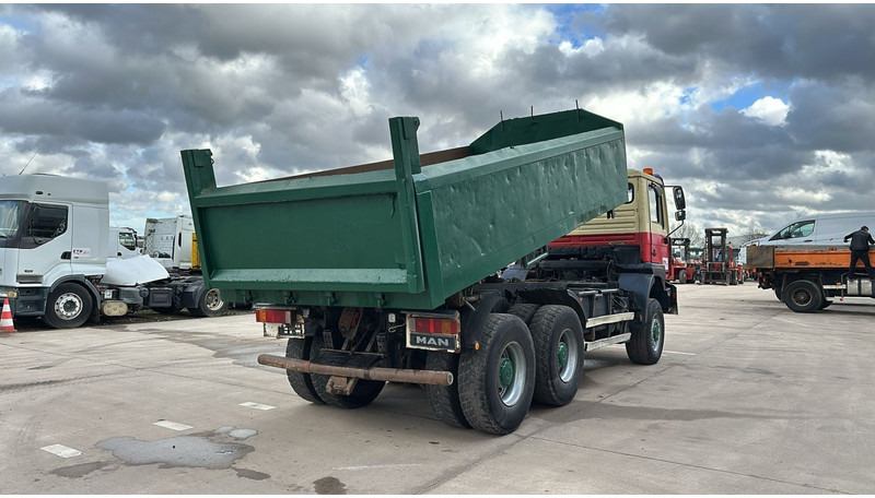MAN 28.314 (6X6 / CLEAN TRUCK / TRES PROPRE / 6 CYLINDER / EURO 2) - Самосвал камион: снимка 3 MAN 28.314 (6X6 / CLEAN TRUCK / TRES PROPRE / 6 CYLINDER / EURO 2) - Самосвал камион: снимка 3