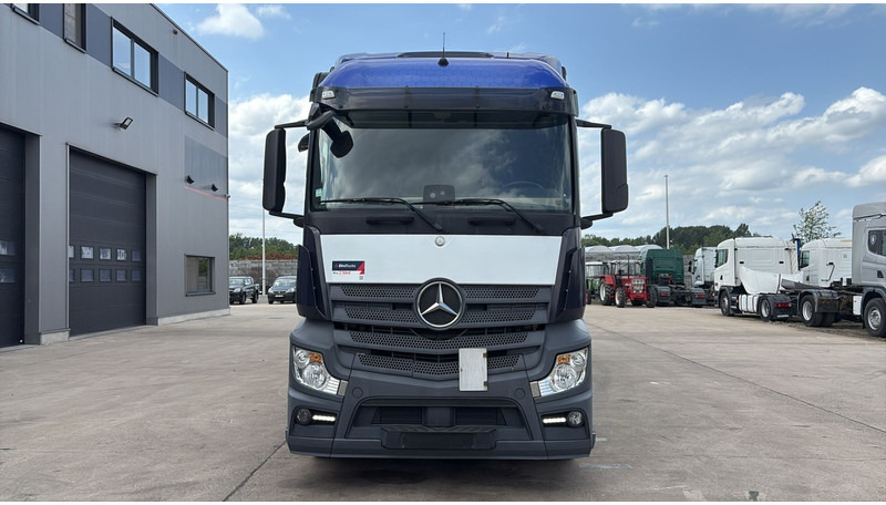 Mercedes-Benz ACTROS 1940 (BE TRUCK / TOP CONDITION / LIFT / AIRCO / BOX 8.06X2.47X2.62) - Камион фургон: снимка 2 Mercedes-Benz ACTROS 1940 (BE TRUCK / TOP CONDITION / LIFT / AIRCO / BOX 8.06X2.47X2.62) - Камион фургон: снимка 2