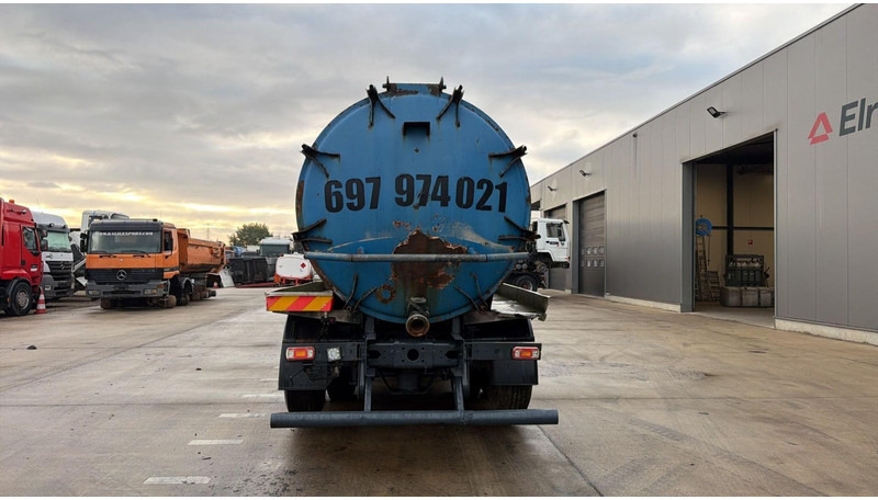 Mercedes-Benz ACTROS 2531 (16000 L / GRAND PONT / EPS / 6X2 / 3 PEDALES / V6) - Каналопочистваща машина: снимка 5 Mercedes-Benz ACTROS 2531 (16000 L / GRAND PONT / EPS / 6X2 / 3 PEDALES / V6) - Каналопочистваща машина: снимка 5