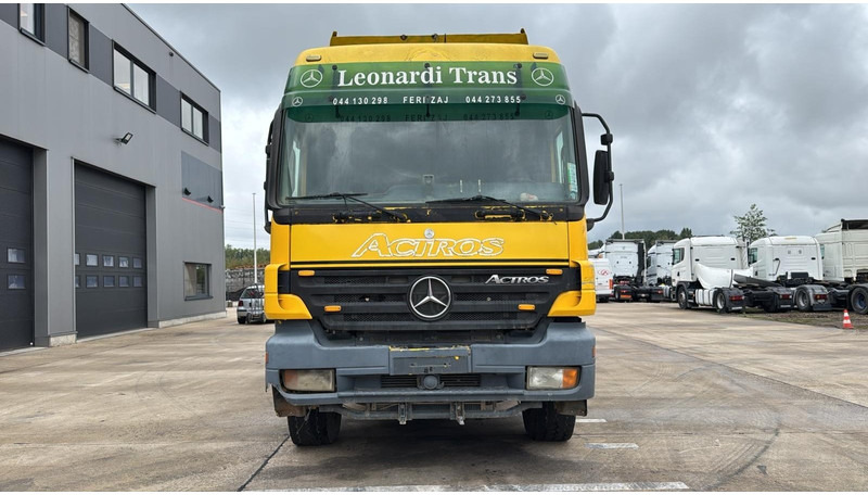 Mercedes-Benz ACTROS 2640 (EPS / LAMES / GRAND PONT / 6X4 / 3 PEDALES) - Самосвал камион: снимка 2 Mercedes-Benz ACTROS 2640 (EPS / LAMES / GRAND PONT / 6X4 / 3 PEDALES) - Самосвал камион: снимка 2