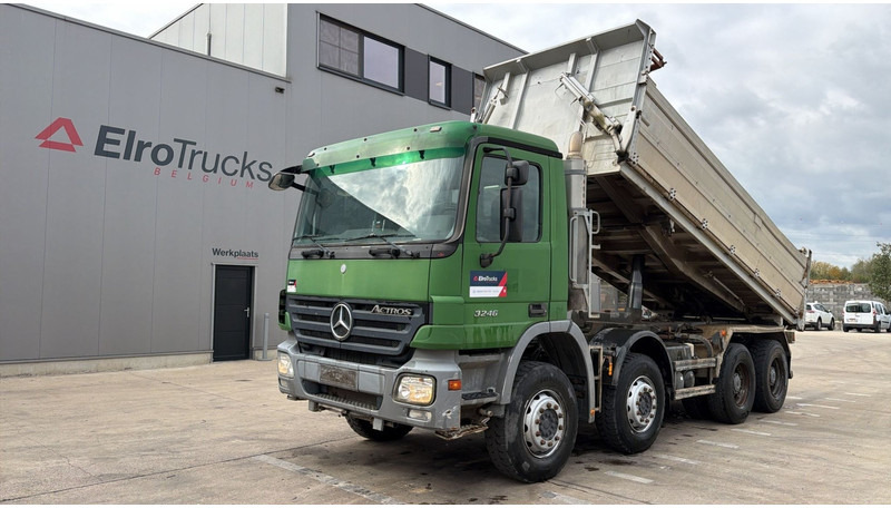 Самосвал камион Mercedes-Benz Actros 3246 (EPS / LAMES / GRAND PONT / V6 / MP2 / 3 PEDALES): снимка 1