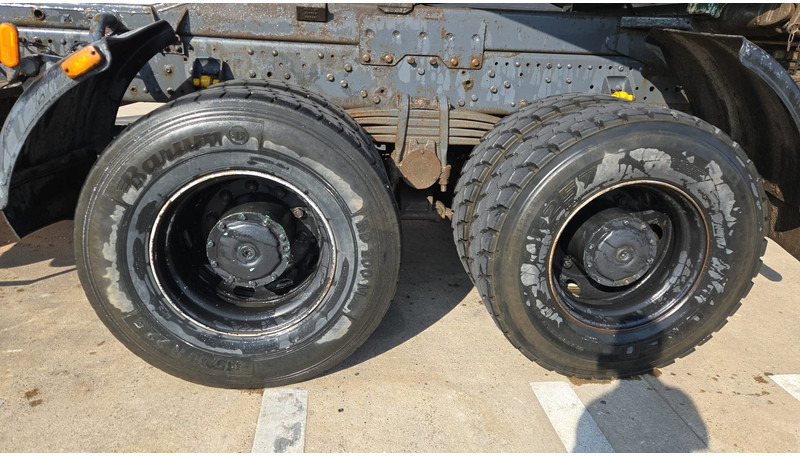 Лизинг на Mercedes-Benz Actros 3331 (BOITE MANUELLE / 6X6 / LAMES / GRAND PONT / V6) Mercedes-Benz Actros 3331 (BOITE MANUELLE / 6X6 / LAMES / GRAND PONT / V6): снимка 10
