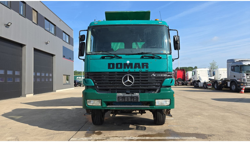 Mercedes-Benz Actros 3331 (BOITE MANUELLE / 6X6 / LAMES / GRAND PONT / V6) - Самосвал камион: снимка 2 Mercedes-Benz Actros 3331 (BOITE MANUELLE / 6X6 / LAMES / GRAND PONT / V6) - Самосвал камион: снимка 2