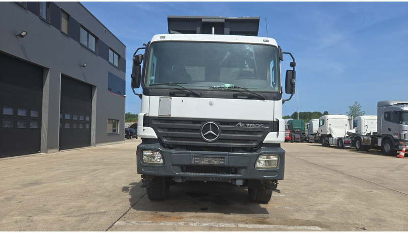 Mercedes-Benz Actros 4141 (EPS / 8X6 / GRAND PONT / BIG AXLE / LAMES / STEEL / V6) - Самосвал камион: снимка 2 Mercedes-Benz Actros 4141 (EPS / 8X6 / GRAND PONT / BIG AXLE / LAMES / STEEL / V6) - Самосвал камион: снимка 2