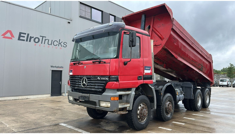Mercedes-Benz Actros 4143 (BOITE MANUELLE / 8X8 / MANUAL GEARBOX / LAMES / GRAND PONT / BIG AXLE) - Самосвал камион: снимка 1 Mercedes-Benz Actros 4143 (BOITE MANUELLE / 8X8 / MANUAL GEARBOX / LAMES / GRAND PONT / BIG AXLE) - Самосвал камион: снимка 1