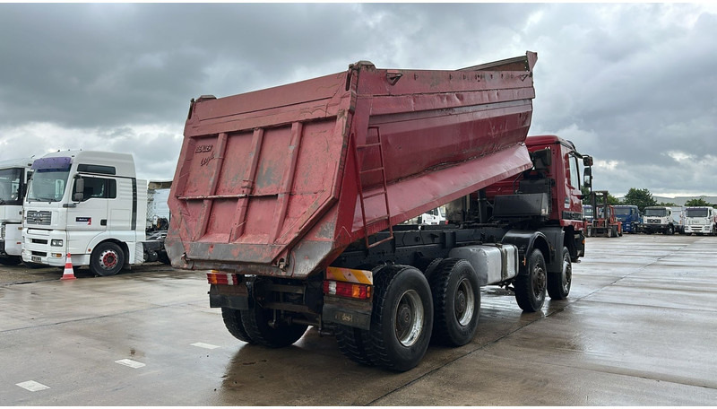 Mercedes-Benz Actros 4143 (BOITE MANUELLE / 8X8 / MANUAL GEARBOX / LAMES / GRAND PONT / BIG AXLE) - Самосвал камион: снимка 5 Mercedes-Benz Actros 4143 (BOITE MANUELLE / 8X8 / MANUAL GEARBOX / LAMES / GRAND PONT / BIG AXLE) - Самосвал камион: снимка 5
