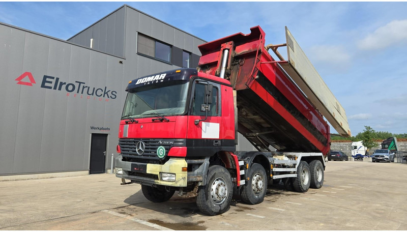 Mercedes-Benz Actros 4148 (8X8 / EPS / LAMES / GRAND PONT / V8 / COUVERTURE BENNE / GRAND BENNE !!!) - Самосвал камион: снимка 4 Mercedes-Benz Actros 4148 (8X8 / EPS / LAMES / GRAND PONT / V8 / COUVERTURE BENNE / GRAND BENNE !!!) - Самосвал камион: снимка 4