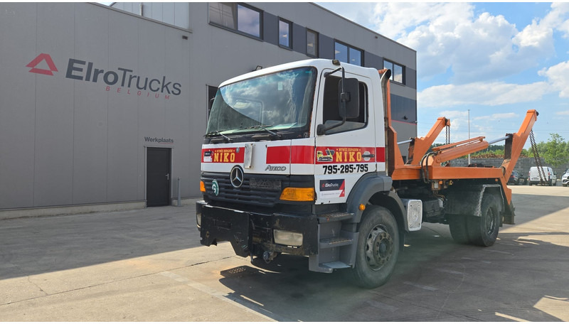 Mercedes-Benz Atego 1823 (BIG AXLE / STEEL SUSP. / LAMES / BOITE MANUELLE / MANUAL GETRIEBE) - Контейнеровоз/ Сменна каросерия камион: снимка 1 Mercedes-Benz Atego 1823 (BIG AXLE / STEEL SUSP. / LAMES / BOITE MANUELLE / MANUAL GETRIEBE) - Контейнеровоз/ Сменна каросерия камион: снимка 1