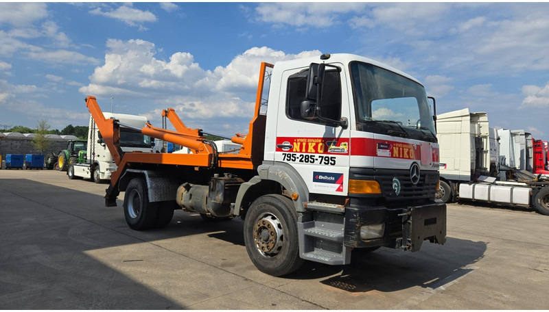 Mercedes-Benz Atego 1823 (BIG AXLE / STEEL SUSP. / LAMES / BOITE MANUELLE / MANUAL GETRIEBE) - Контейнеровоз/ Сменна каросерия камион: снимка 3 Mercedes-Benz Atego 1823 (BIG AXLE / STEEL SUSP. / LAMES / BOITE MANUELLE / MANUAL GETRIEBE) - Контейнеровоз/ Сменна каросерия камион: снимка 3