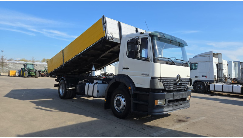 Mercedes-Benz Atego 1823 (BOITE MANUELLE / MANUAL GEARBOX) - Самосвал камион: снимка 3 Mercedes-Benz Atego 1823 (BOITE MANUELLE / MANUAL GEARBOX) - Самосвал камион: снимка 3