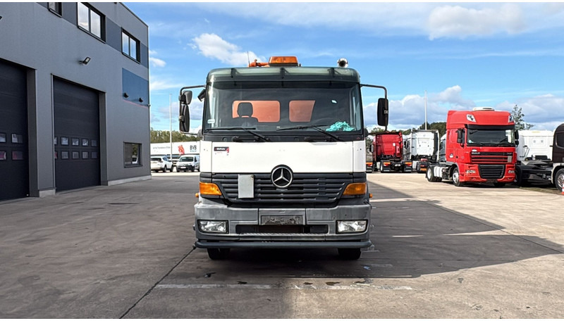 Mercedes-Benz Atego 2528 (14500L / LAMES DEVANT / 6X2 / BOITE MANUELLE) - Каналопочистваща машина: снимка 2 Mercedes-Benz Atego 2528 (14500L / LAMES DEVANT / 6X2 / BOITE MANUELLE) - Каналопочистваща машина: снимка 2