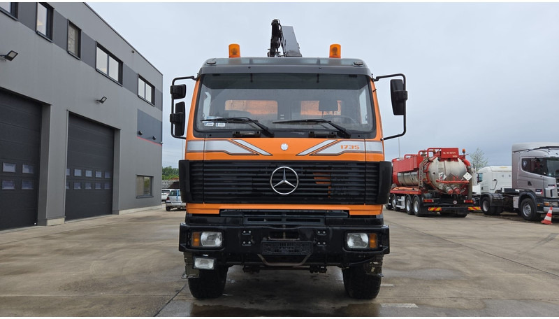 Mercedes-Benz SK 1735 (V8 2X TURBO / 4X4 / PARFAIT ETAT !!!! / GRUE / LAMES / GRAND PONT / TOP CONDITION !!!) - Самосвал камион, Камион с кран: снимка 2 Mercedes-Benz SK 1735 (V8 2X TURBO / 4X4 / PARFAIT ETAT !!!! / GRUE / LAMES / GRAND PONT / TOP CONDITION !!!) - Самосвал камион, Камион с кран: снимка 2