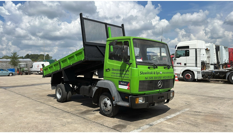 Mercedes-Benz SK 814 (MANUAL PUMP / POMPE MANUELLE / 6 CYLINDER / STEEL SUSP. / LAMES) - Самосвал камион: снимка 3 Mercedes-Benz SK 814 (MANUAL PUMP / POMPE MANUELLE / 6 CYLINDER / STEEL SUSP. / LAMES) - Самосвал камион: снимка 3