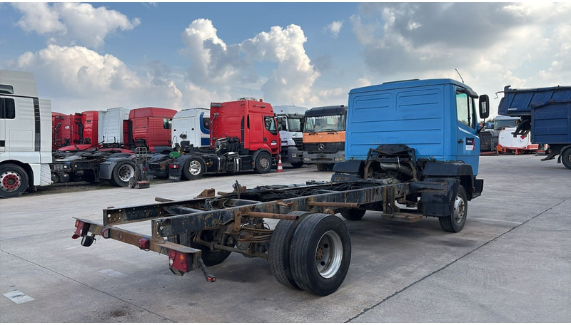 Mercedes-Benz SK 914 (EURO 2 / CHASSIS) - Шаси кабина: снимка 5 Mercedes-Benz SK 914 (EURO 2 / CHASSIS) - Шаси кабина: снимка 5