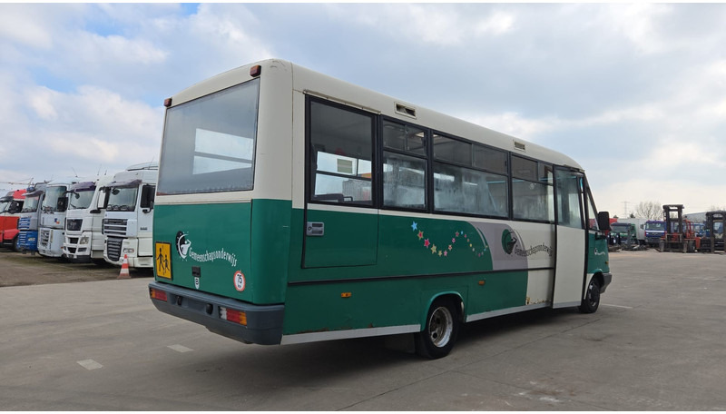 Mercedes-Benz Vario 614 (BELGIAN BUS / 34 SEATS / MANUAL PUMP / LAMES / STEEL SUSP.) - Градски автобус: снимка 5 Mercedes-Benz Vario 614 (BELGIAN BUS / 34 SEATS / MANUAL PUMP / LAMES / STEEL SUSP.) - Градски автобус: снимка 5