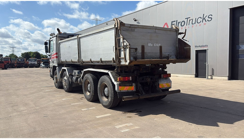 Лизинг на Mercedes-Benz actros 3241 (8X4 / LAMES / GRAND PONT / GRAND BENNE / TRES BONNE ETAT) Mercedes-Benz actros 3241 (8X4 / LAMES / GRAND PONT / GRAND BENNE / TRES BONNE ETAT): снимка 6