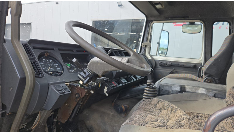 Самосвал камион, Камион с кран Renault G 300 Manager (POMPE MANUELLE / GRUE COPMA 90.2 / LAMES / 6X4 / GRAND PONT): снимка 13