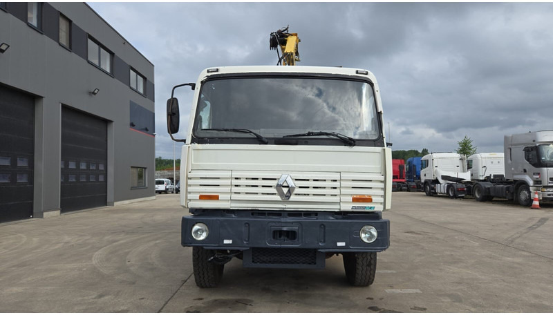 Renault G 300 Manager (POMPE MANUELLE / GRUE COPMA 90.2 / LAMES / 6X4 / GRAND PONT) - Самосвал камион, Камион с кран: снимка 2 Renault G 300 Manager (POMPE MANUELLE / GRUE COPMA 90.2 / LAMES / 6X4 / GRAND PONT) - Самосвал камион, Камион с кран: снимка 2