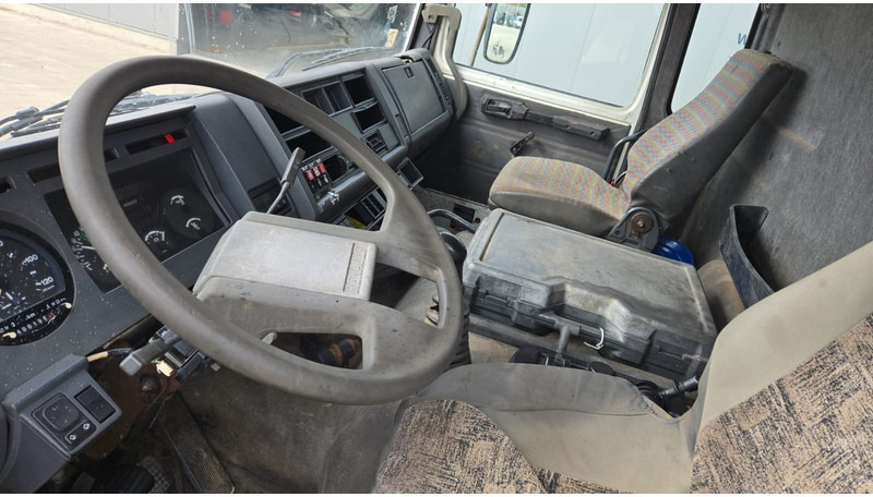 Самосвал камион, Камион с кран Renault G 300 Manager (POMPE MANUELLE / GRUE COPMA 90.2 / LAMES / 6X4 / GRAND PONT): снимка 15