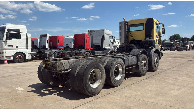 Renault KERAX 420 (BOITE MANUELLE / 8X4 / LAMES / MANUAL GEARBOX) - Шаси кабина: снимка 5 Renault KERAX 420 (BOITE MANUELLE / 8X4 / LAMES / MANUAL GEARBOX) - Шаси кабина: снимка 5