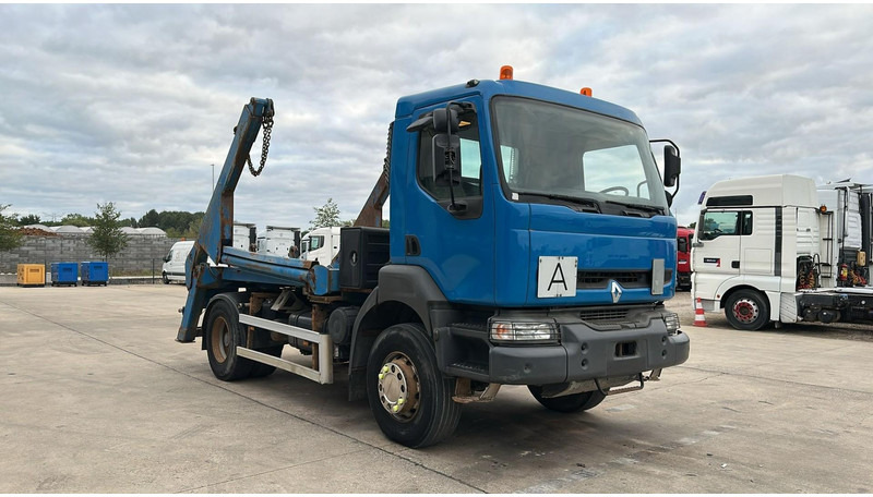 Renault KERAX (GRAND PONT / LAMES / PROPRE / BOITE MANUELLE / STEEL SUSP.) - Мултилифт за контейнери камион: снимка 3 Renault KERAX (GRAND PONT / LAMES / PROPRE / BOITE MANUELLE / STEEL SUSP.) - Мултилифт за контейнери камион: снимка 3