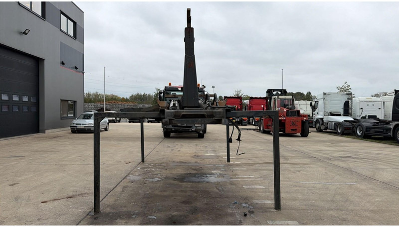 Hyvalift - (LENGHT 5.70 / WIDTH 0.91) - Резервни части за Камион: снимка 2 Hyvalift - (LENGHT 5.70 / WIDTH 0.91) - Резервни части за Камион: снимка 2