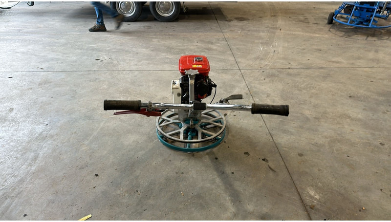 Robin EH12 (BELGIAN MACHINE / GOOD WORKING) - Пердашка за бетон: снимка 5 Robin EH12 (BELGIAN MACHINE / GOOD WORKING) - Пердашка за бетон: снимка 5