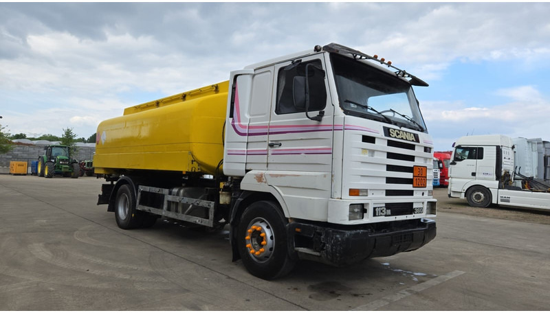 Scania 113-360 (13500L / POMPE MANUELLE / MANUAL PUMP / TOP CONDITION / WITH PUMP + COUNTER !!) - Камион цистерна: снимка 3 Scania 113-360 (13500L / POMPE MANUELLE / MANUAL PUMP / TOP CONDITION / WITH PUMP + COUNTER !!) - Камион цистерна: снимка 3
