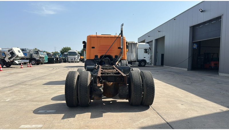 Scania 94 G (MANUAL PUMP / POMPE MANUELLE / BOITE MANUELLE / MANUAL GEARBOX) - Шаси кабина: снимка 5 Scania 94 G (MANUAL PUMP / POMPE MANUELLE / BOITE MANUELLE / MANUAL GEARBOX) - Шаси кабина: снимка 5