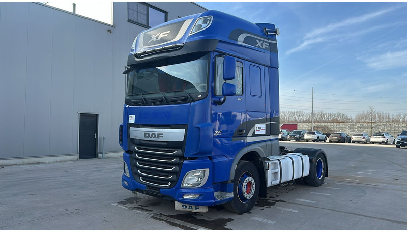 Влекач DAF 106 XF 460 (TRES PROPRE / EURO 6 / SUPER SPACE CAB): снимка 1