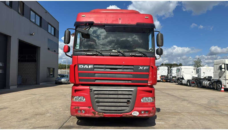 DAF XF 105.410 (BOITE MANUELLE / MANUAL GEARBOX) - Влекач: снимка 2 DAF XF 105.410 (BOITE MANUELLE / MANUAL GEARBOX) - Влекач: снимка 2