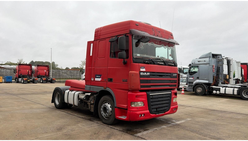 DAF XF 105.460 (BOITE MANUELLE / MANUAL GEARBOX) - Влекач: снимка 2 DAF XF 105.460 (BOITE MANUELLE / MANUAL GEARBOX) - Влекач: снимка 2