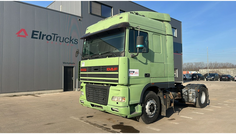 DAF XF 95.430 (EURO 2 / MANUAL PUMP / POMPE MANUELLE / BOITE MANUELLE) - Влекач: снимка 1 DAF XF 95.430 (EURO 2 / MANUAL PUMP / POMPE MANUELLE / BOITE MANUELLE) - Влекач: снимка 1