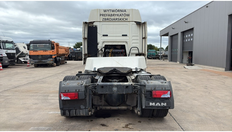 MAN TGA 18.430 (PTO / POMPE HYDRAULIQUE / MANUAL GEARBOX / BOITE MANUELLE / HYDRAULIC PUMP) - Влекач: снимка 5 MAN TGA 18.430 (PTO / POMPE HYDRAULIQUE / MANUAL GEARBOX / BOITE MANUELLE / HYDRAULIC PUMP) - Влекач: снимка 5