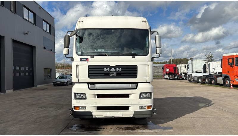 MAN TGA 18.440 (BOITE MANUELLE / MANUAL GEARBOX) - Влекач: снимка 4 MAN TGA 18.440 (BOITE MANUELLE / MANUAL GEARBOX) - Влекач: снимка 4
