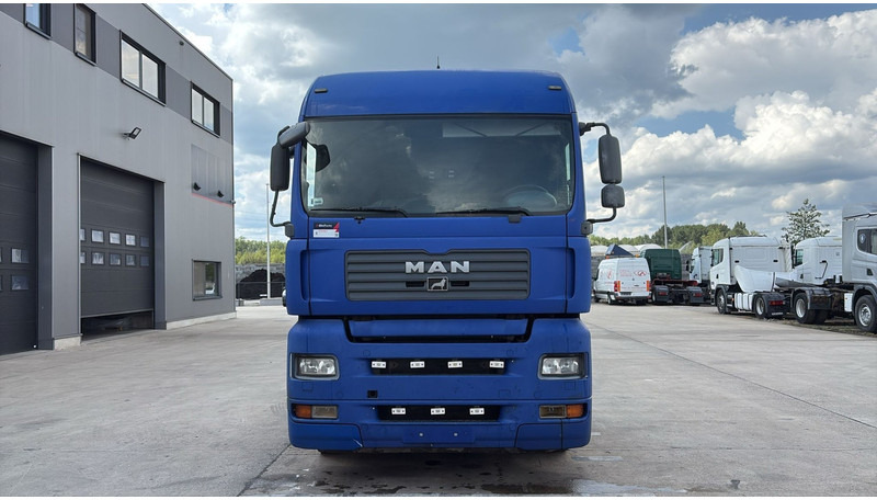 MAN TGA 18.440 (BOITE MANUELLE / MANUAL GEARBOX) - Влекач: снимка 2 MAN TGA 18.440 (BOITE MANUELLE / MANUAL GEARBOX) - Влекач: снимка 2