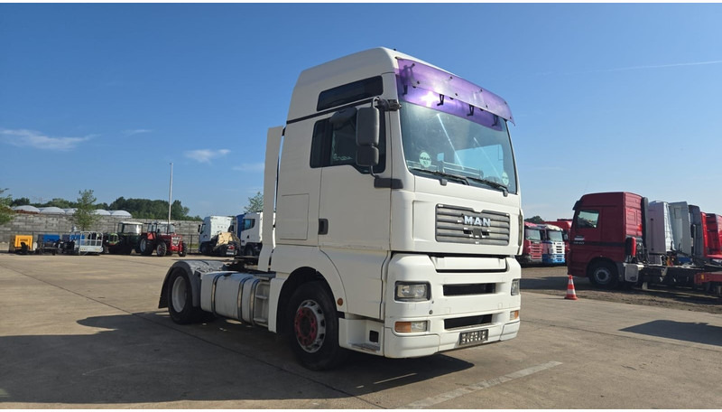 MAN TGX 18.440 (MANUAL GEARBOX / RETARDER / BOITE MANUELLE / AIRCO / GOOD CONDITION) - Влекач: снимка 2 MAN TGX 18.440 (MANUAL GEARBOX / RETARDER / BOITE MANUELLE / AIRCO / GOOD CONDITION) - Влекач: снимка 2