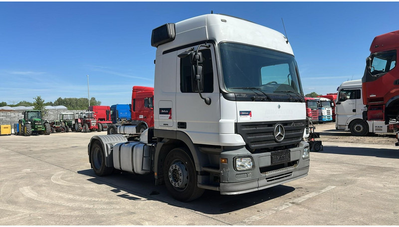 Mercedes-Benz Actros 1841 (EPS / DEVANT LAMES / PROPRE / MP2 / 3 PEDALES / V6) - Влекач: снимка 5 Mercedes-Benz Actros 1841 (EPS / DEVANT LAMES / PROPRE / MP2 / 3 PEDALES / V6) - Влекач: снимка 5