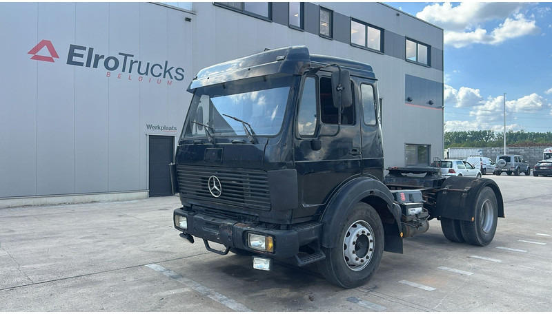 Mercedes-Benz SK 1628 (LAMES / BOITE MANUELLE / V8 / MANUAL PUMP / STEEL SUSP.) - Влекач: снимка 1 Mercedes-Benz SK 1628 (LAMES / BOITE MANUELLE / V8 / MANUAL PUMP / STEEL SUSP.) - Влекач: снимка 1