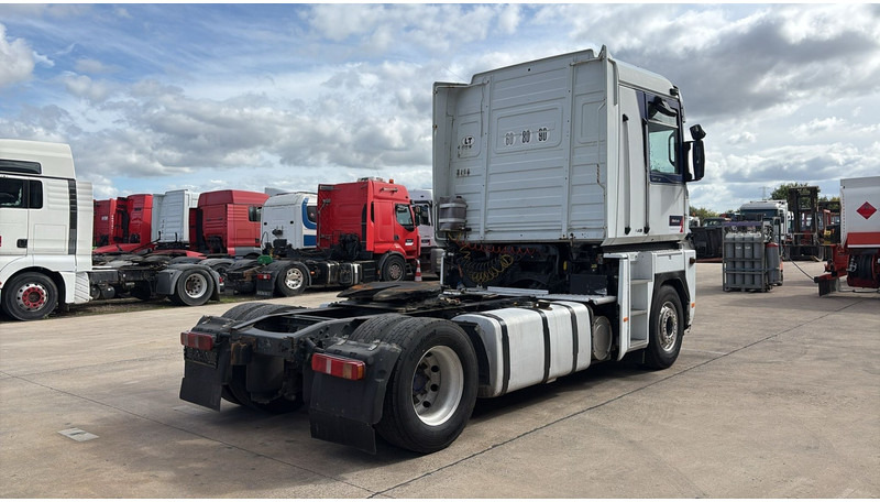 Renault Magnum 440 (BOITE MANUELLE / MANUAL GEARBOX) - Влекач: снимка 4 Renault Magnum 440 (BOITE MANUELLE / MANUAL GEARBOX) - Влекач: снимка 4